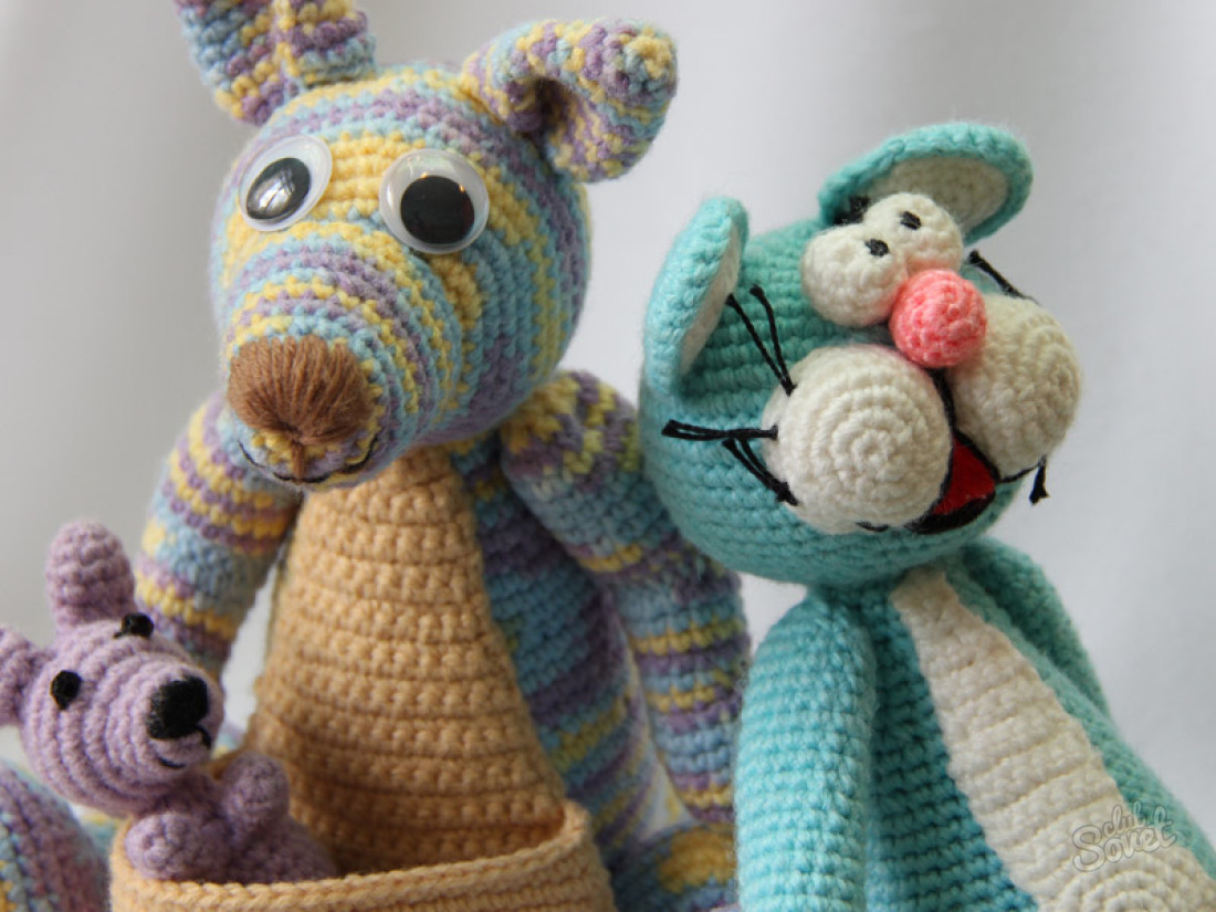 How to learn to knit toys