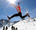 Ako si vybrať horské lyžovanie