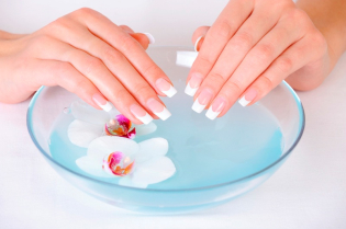 How to speed up nail growth at home
