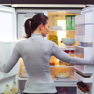 Photo Comment se débarrasser de l'odorat au réfrigérateur