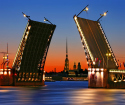St. Petersburg'da hafta sonları nereye gidilir?