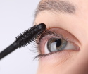 Dries out mascara for eyelashes than dilute