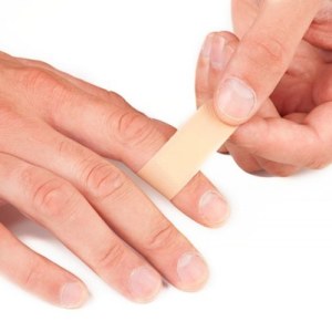 Photo how to treat injection on your finger