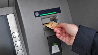 Ako zistiť počet ATM