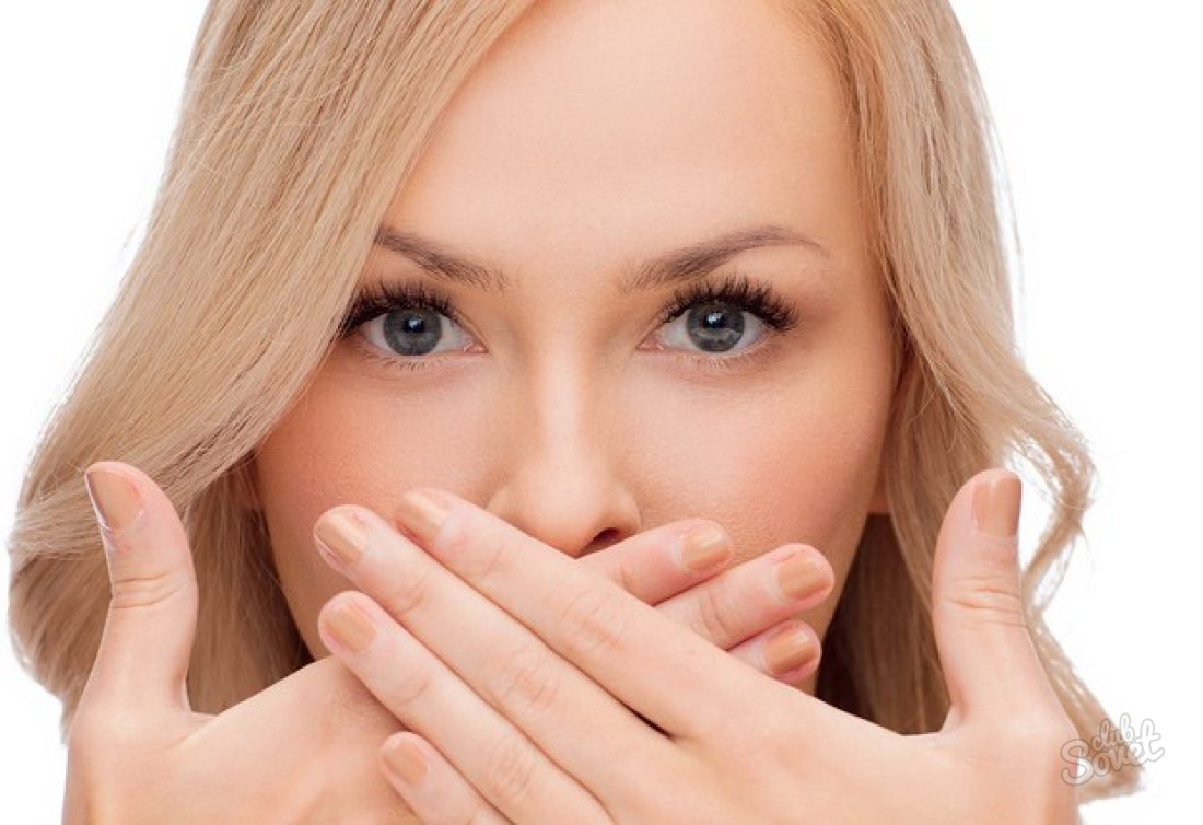Почему трескаются уголки губ
