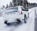 What tires are better in winter: spikes or velcro