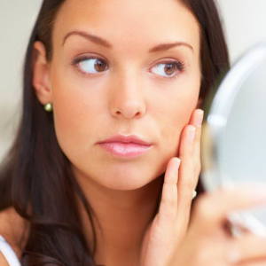 How to remove pimple per night