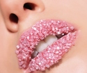 How to visually increase lips