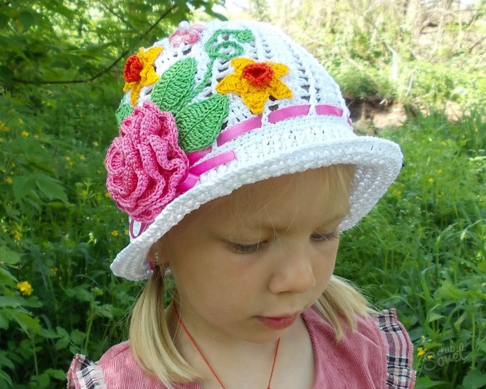 Letní klobouk pro háčkování dívky