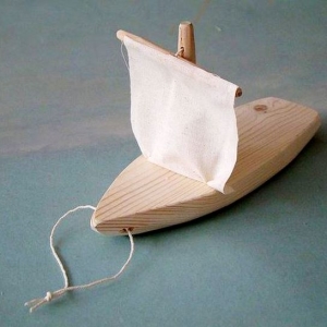 How to make a boat with your own hands?