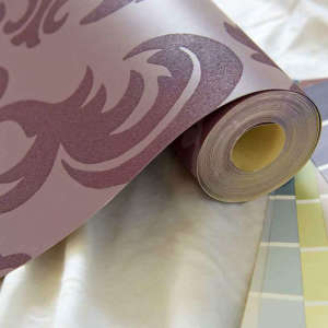 Stock Foto How to glue vinyl wallpaper on paper basis