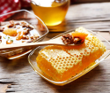Мед с ядки и сушени плодове - рецепта