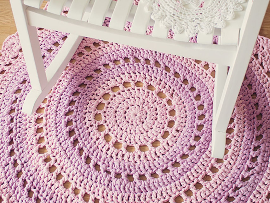 Cara mengikat karpet crochet