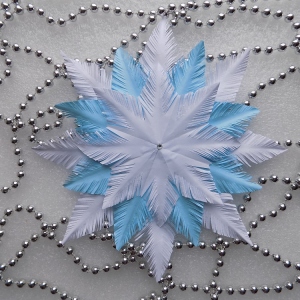 How to make a fluffy snowflake?