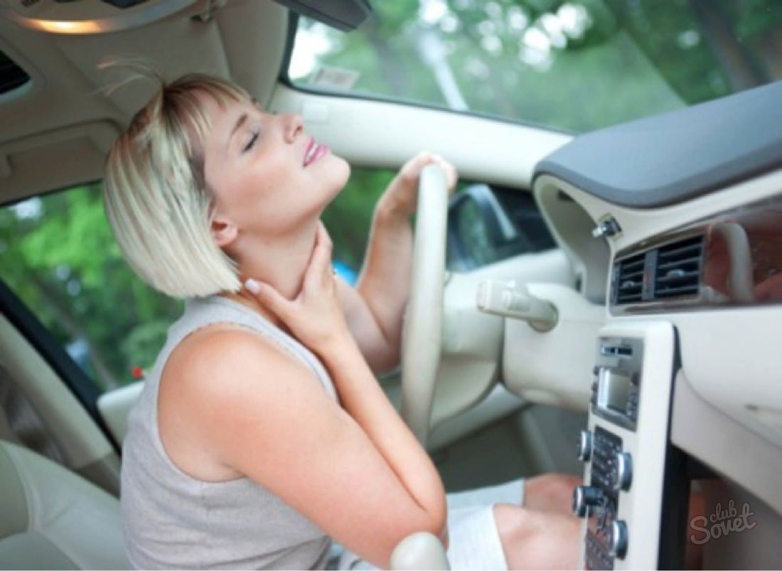 Come fissare l'aria condizionata in macchina
