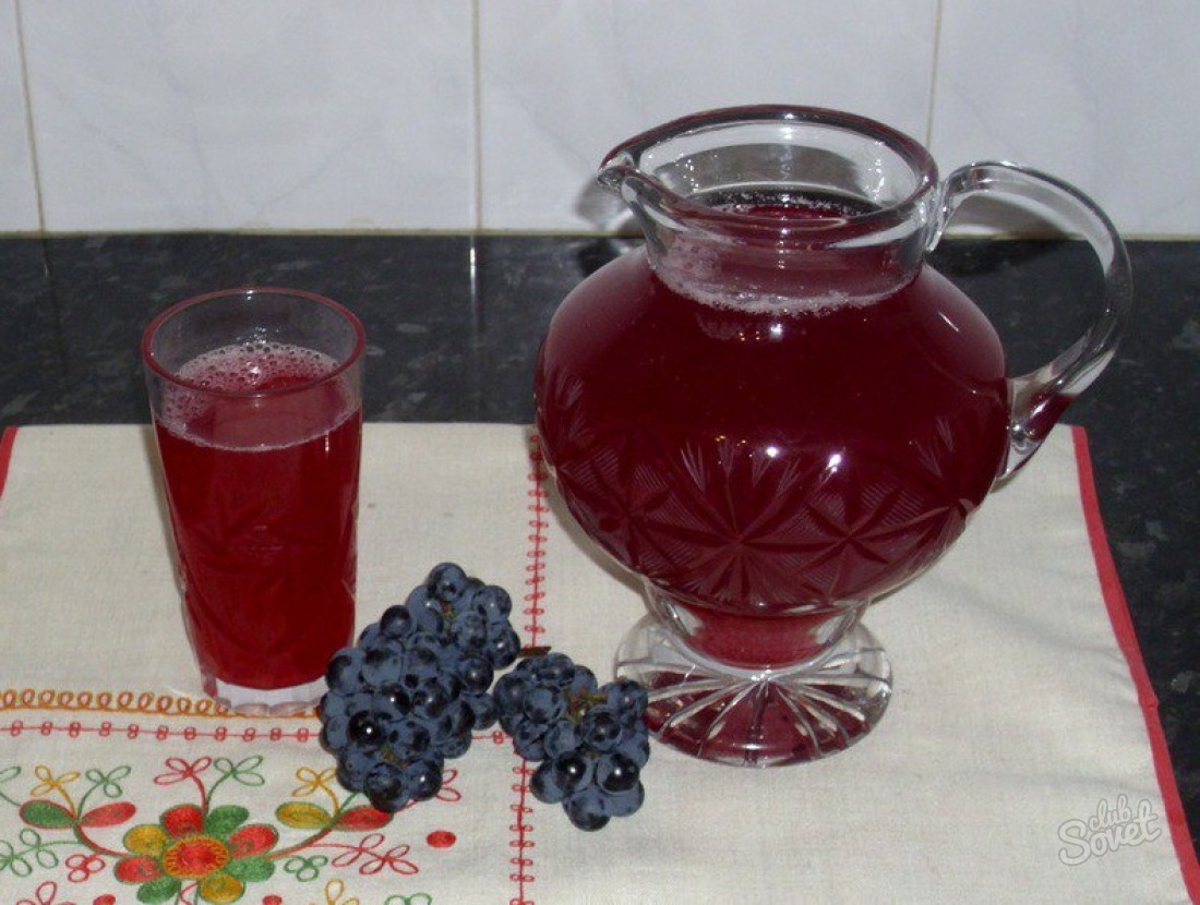 How to cook compote from grapes