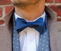 ربطة عنق فراشة - ماذا ترتدي