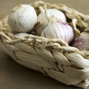Come salvare l'aglio fino alla primavera a casa