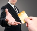 Πώς να αρνηθείτε μια πιστωτική κάρτα