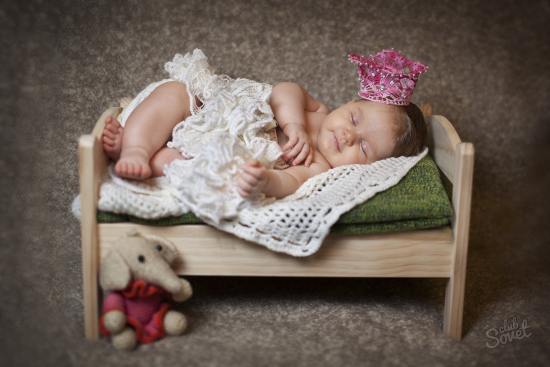Hur man väljer en madrass för en nyfödd
