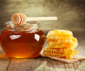 Come fanno le api al miele