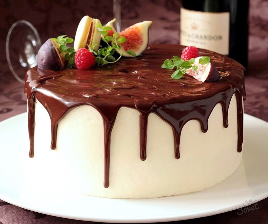 Bagaimana cara membuat kebocoran cokelat pada kue?