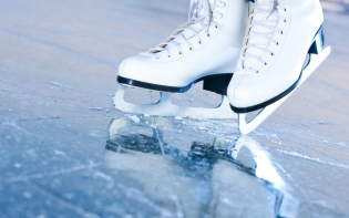 Hogyan lehet megtanulni, hogyan kell korcsolyázni