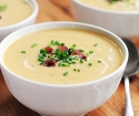 Multicooker's cheese soup