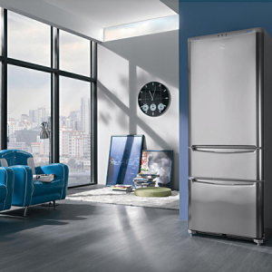 How to translate the doors of the refrigerator indesit
