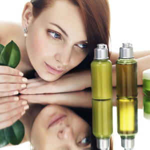 Stock Foto Oil for hair removal