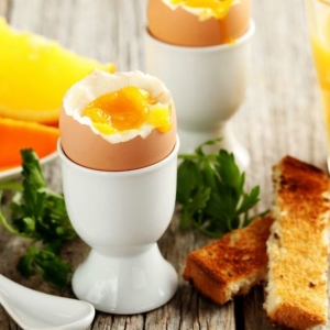 چقدر زمان تخم مرغ را بخورید