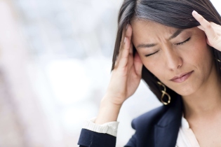Чим зняти головний біль?