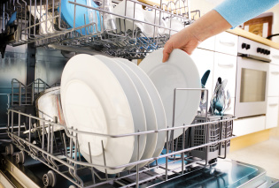 چگونه به استفاده از ماشین ظرفشویی