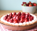 Pie with strawberry jam