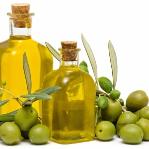 Stock Foto Olive oil - benefit and harm how to take
