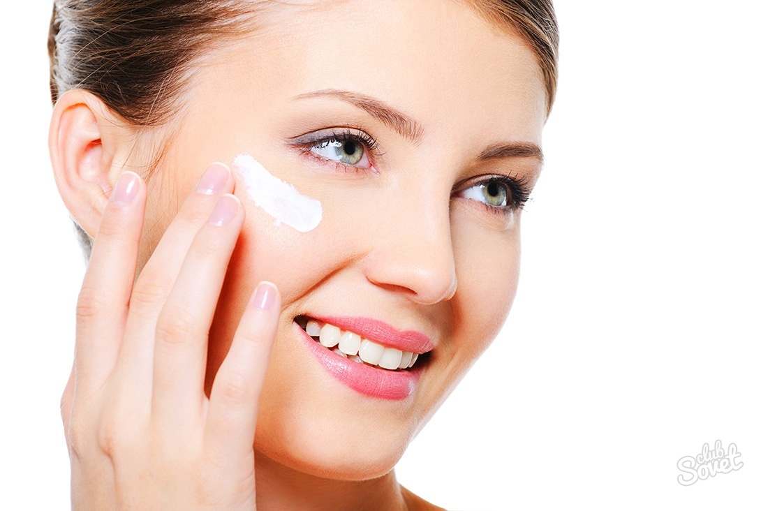 Как наносить крем на лицо
