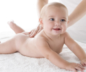 Comment faire un nouveau-né de massage