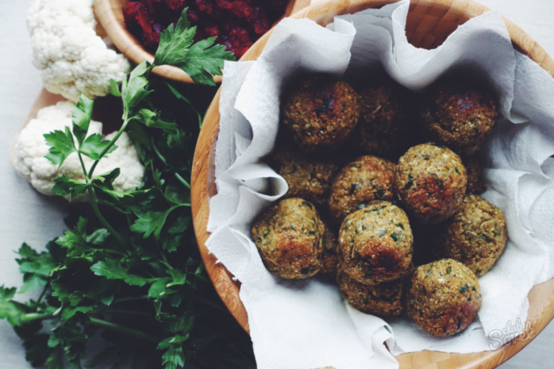 How to cook falafel from chickpeas