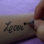 Comment dessiner sur une poignée de tatouage