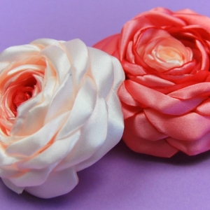 Kako napraviti ružu iz tkanine?