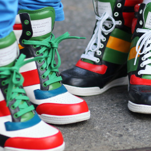 Stock foto φορώντας αθλητικά παπούτσια
