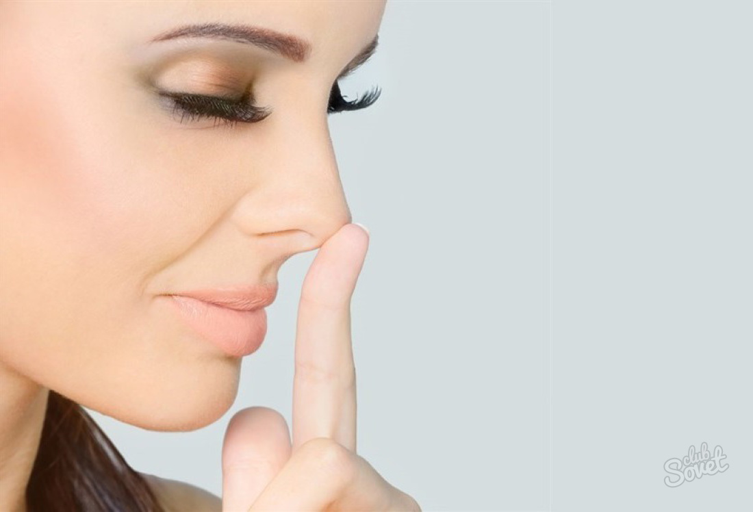 O que é a espinha no nariz?