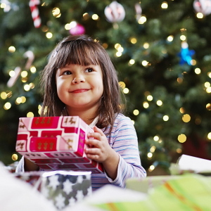 چه چیزی را به یک کودک برای سال جدید بدهید