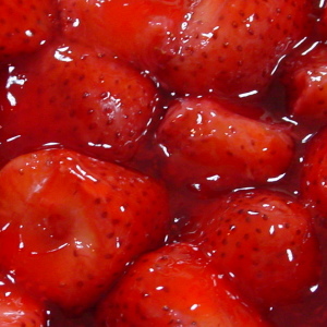 ภาพถ่ายวิธีการปรุงอาหารสตรอเบอร์รี่แยมด้วยผลเบอร์รี่ทั้งหมด