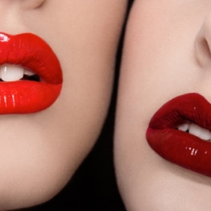 How to paint lips red lipstick