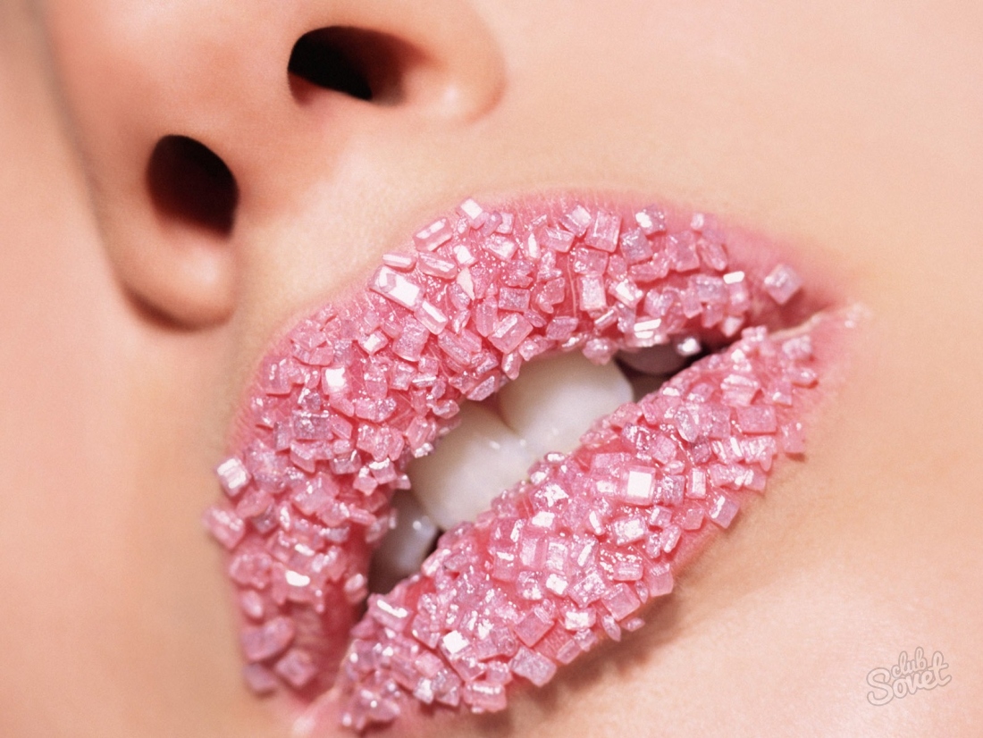 How to visually increase lips