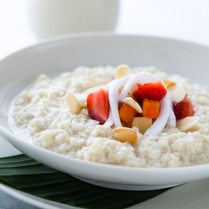How to cook rice porridge in a slow cooker