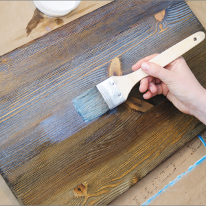 Stock foto ako maľovať strom alebo drevený povrch