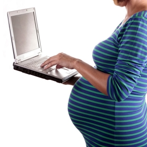 Comment émettre un congé de maternité et un accouchement