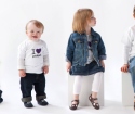Come determinare la dimensione di capi di abbigliamento del bambino